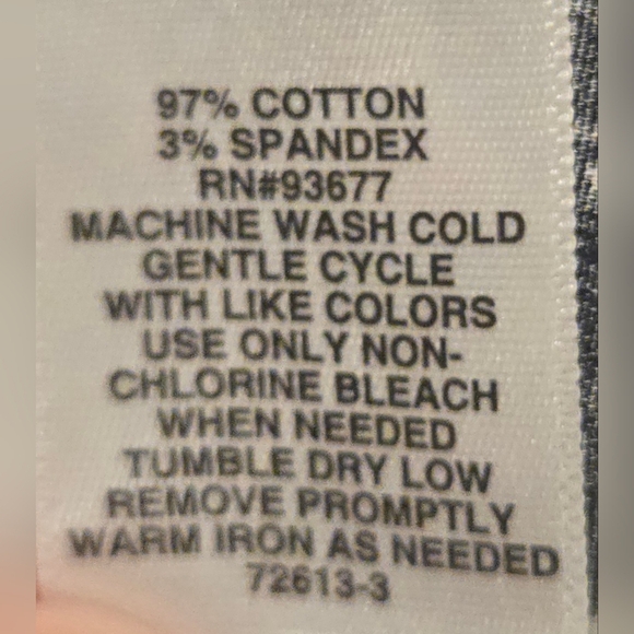 NWOT Liz Claiborne Geometric Shirt - Picture 7 of 7